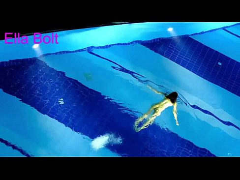 ❤️ Ma nistax nieqaf nara, blonda żagħżugħa maqbuda tgħum nuda fil-pool tar-resort ELLA BOLT ❤️ Porno f'mt.full-porner-com.ru ️❤