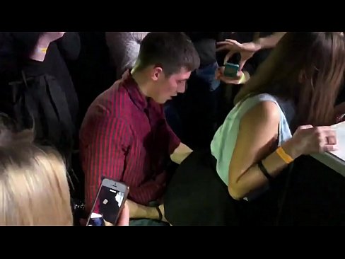 ❤️ Sess reali f'nightclub Russu. Tfajla Russa ta’ 18-il sena fl-anus u l-vaġina fucked f’nightclub ❤️ Porno f'mt.full-porner-com.ru ️❤